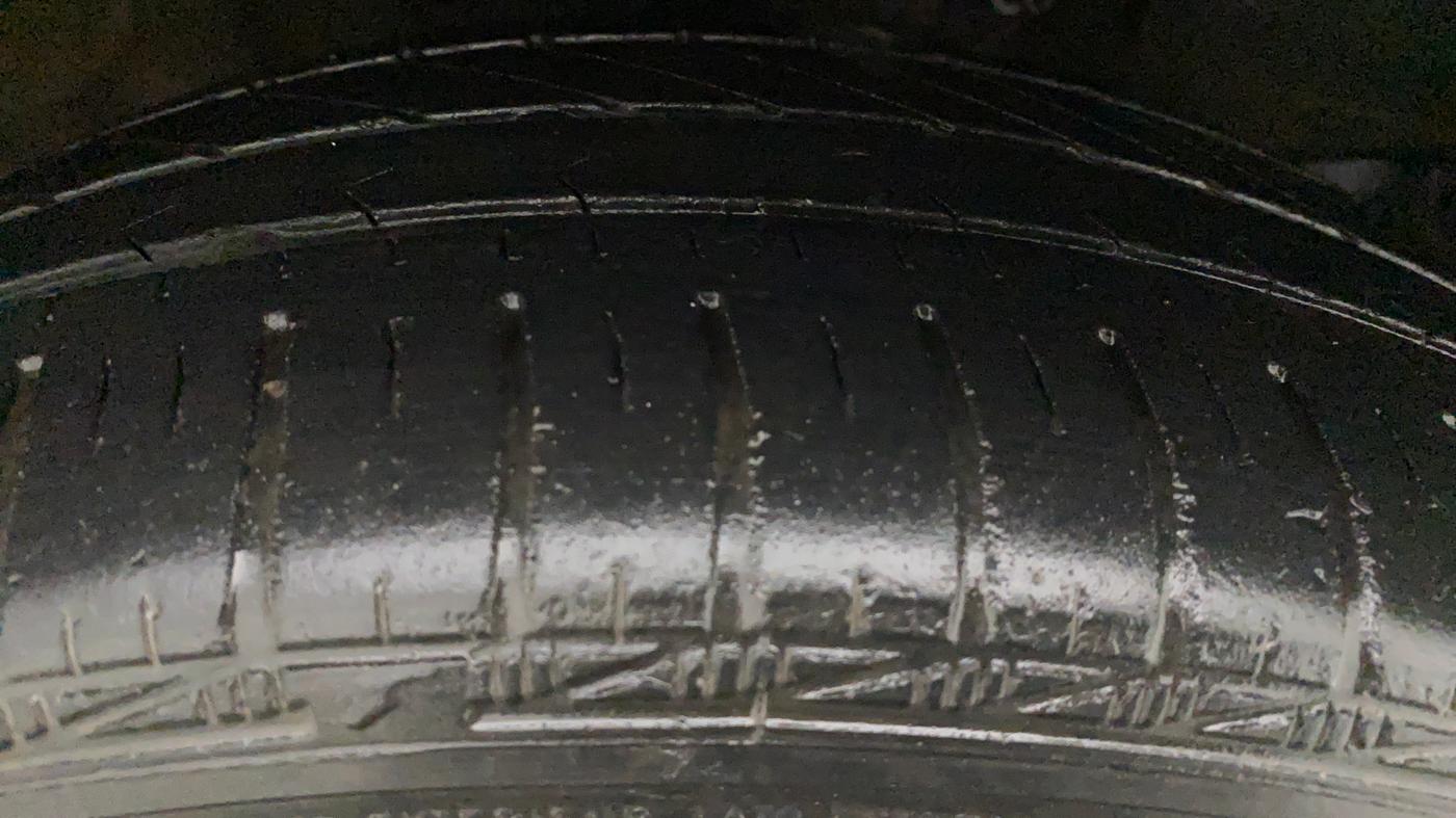 2015 Honda Brio S MT, Petrol, Manual, 14,397 km, Left Rear Tyre Tread