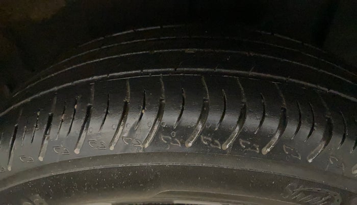 2024 Nissan MAGNITE XL AMT EZ Shift, Petrol, Automatic, 19,213 km, Left Rear Tyre Tread