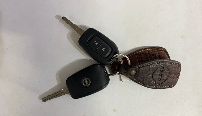 2024 Nissan MAGNITE XL AMT EZ Shift, Petrol, Automatic, 19,213 km, Key Close Up