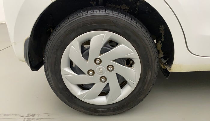 2018 Hyundai NEW SANTRO SPORTZ CNG, CNG, Manual, 16,808 km, Right Rear Wheel