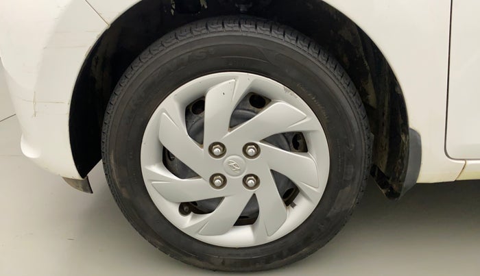 2018 Hyundai NEW SANTRO SPORTZ CNG, CNG, Manual, 16,808 km, Left Front Wheel