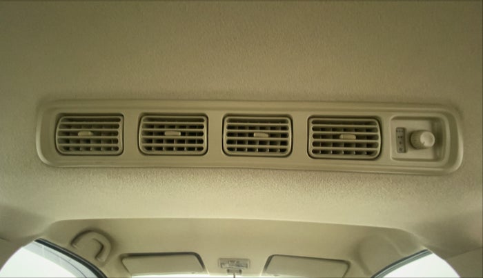 2014 Maruti Ertiga VXI CNG, CNG, Manual, 74,606 km, Rear AC Vents