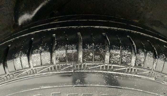 2011 Hyundai i10 ERA 1.1, Petrol, Manual, 85,577 km, Left Rear Tyre Tread