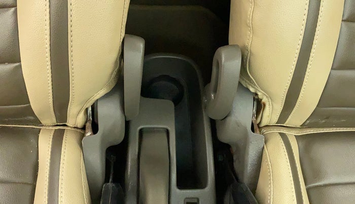 2011 Hyundai i10 ERA 1.1, Petrol, Manual, 85,577 km, Driver Side Adjustment Panel