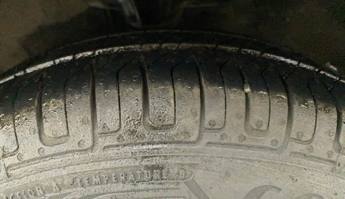2011 Hyundai i10 ERA 1.1, Petrol, Manual, 85,577 km, Left Front Tyre Tread