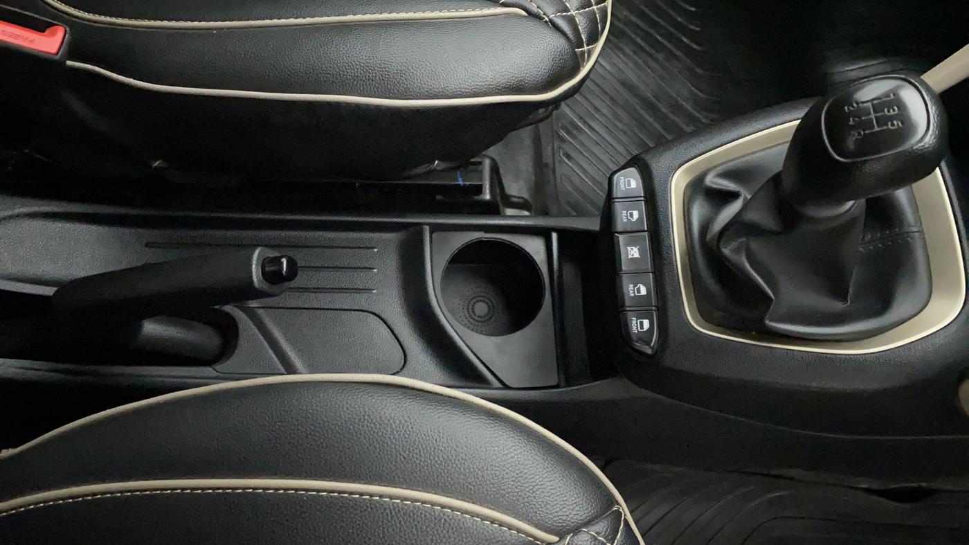 2019 Hyundai NEW SANTRO ASTA MT, Petrol, Manual, 13,424 km, Gear Lever