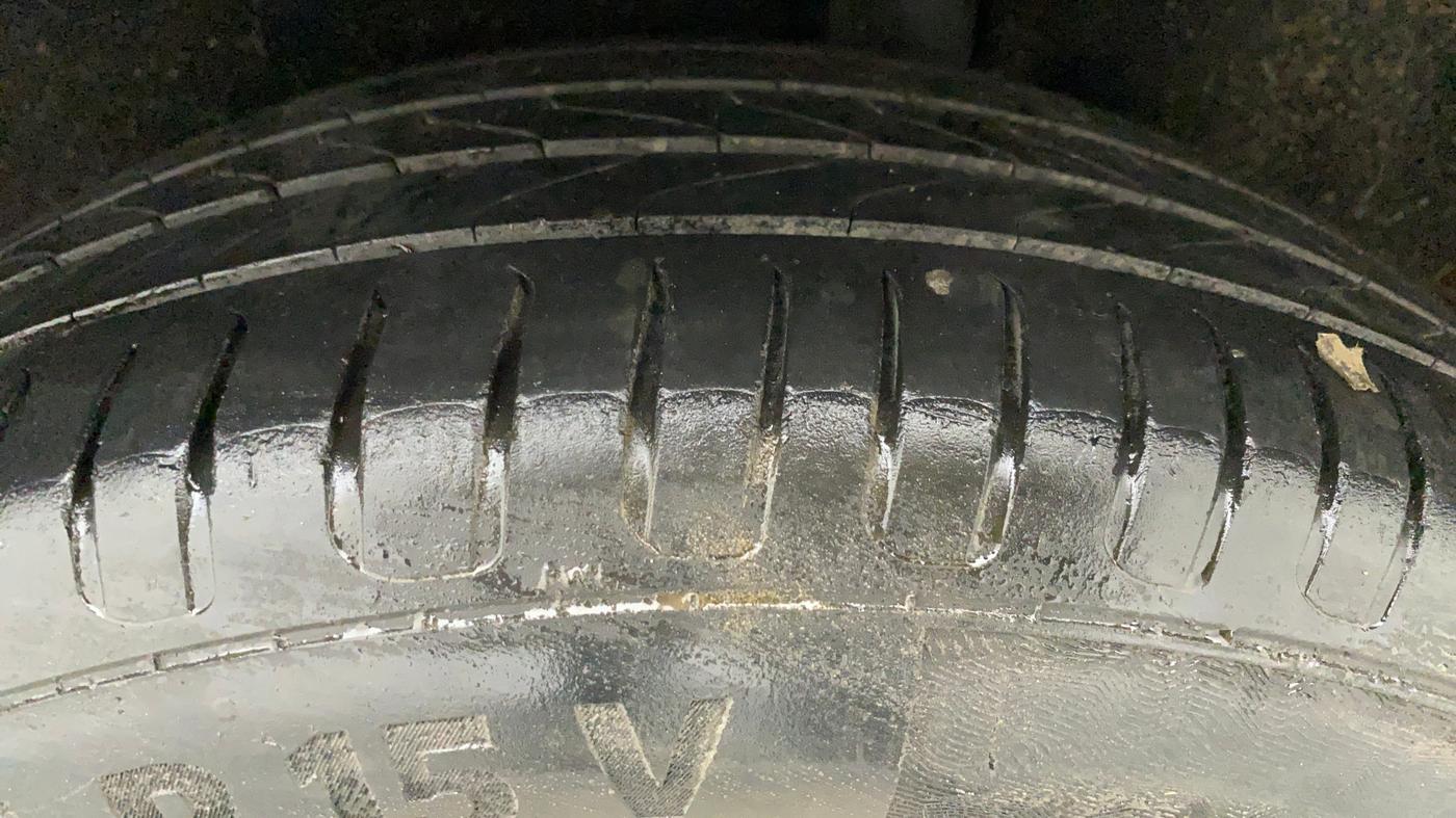 2019 Ford Ecosport TREND 1.5L PETROL, CNG, Manual, 81,703 km, Left Rear Tyre Tread