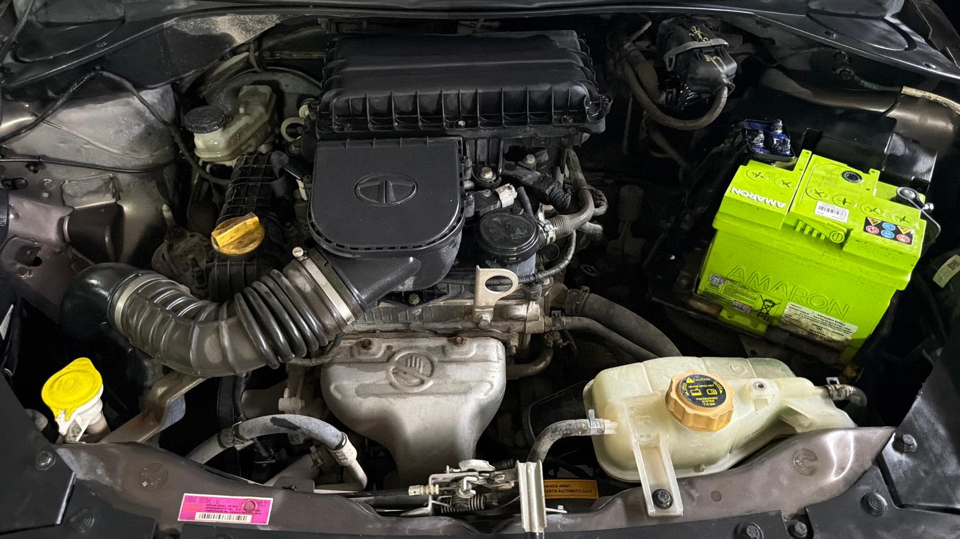 2018 Tata Tiago XT PETROL, Petrol, Manual, 50,428 km, Engine View