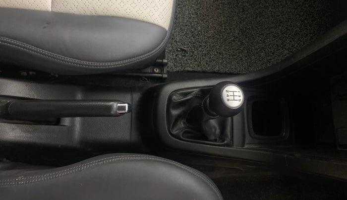 2015 Maruti Swift VDI ABS, Diesel, Manual, 82,600 km, Gear Lever