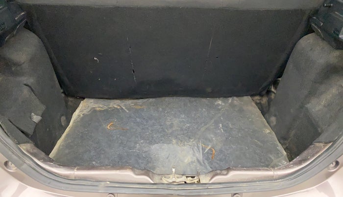 2018 Tata Tiago XE PETROL, Petrol, Manual, 33,709 km, Boot Inside