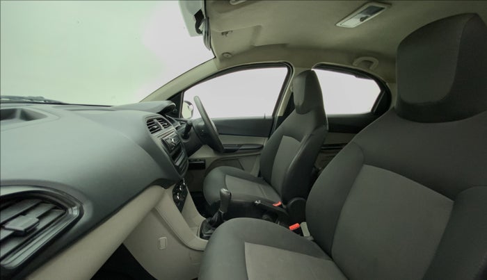 2018 Tata Tiago XE PETROL, Petrol, Manual, 33,709 km, Right Side Front Door Cabin