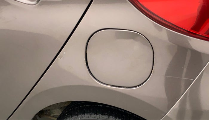 2018 Tata Tiago XE PETROL, Petrol, Manual, 33,709 km, Left quarter panel - Slightly dented