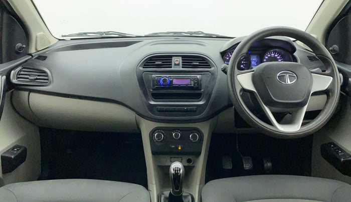 2018 Tata Tiago XE PETROL, Petrol, Manual, 33,709 km, Dashboard