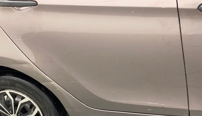 2018 Tata Tiago XE PETROL, Petrol, Manual, 33,709 km, Right rear door - Minor scratches