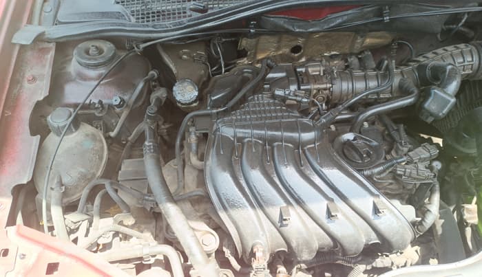 2018 Renault Duster RXS CVT, Petrol, Automatic, 1,03,176 km, Engine View - Right