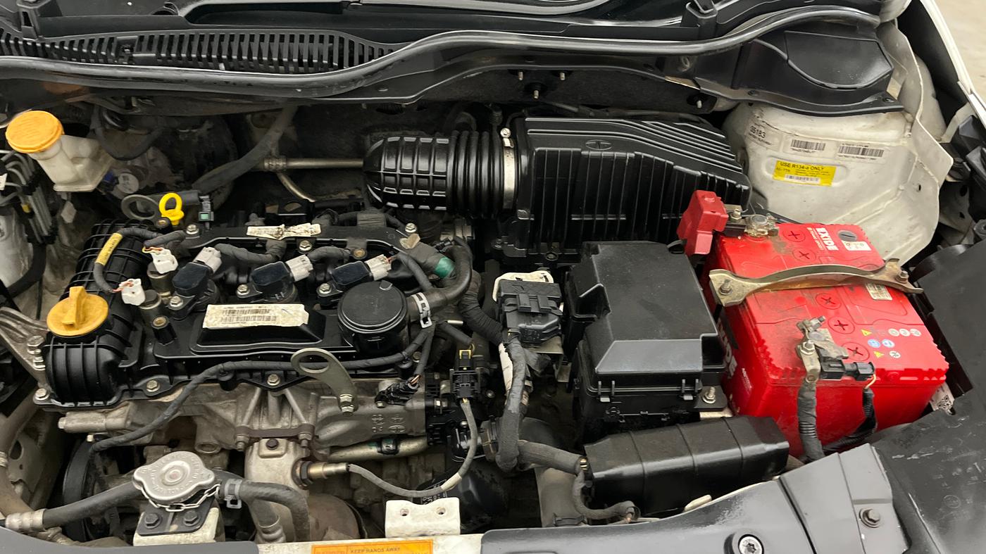 2020 Tata ALTROZ XZ PETROL, Petrol, Manual, 75,469 km, Engine View - Left