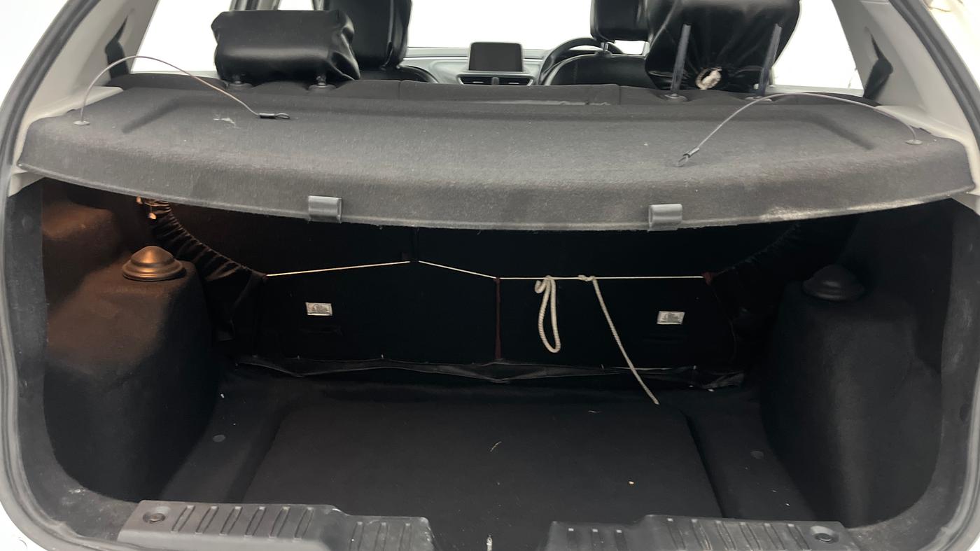 2020 Tata ALTROZ XZ PETROL, Petrol, Manual, 75,469 km, Boot Inside