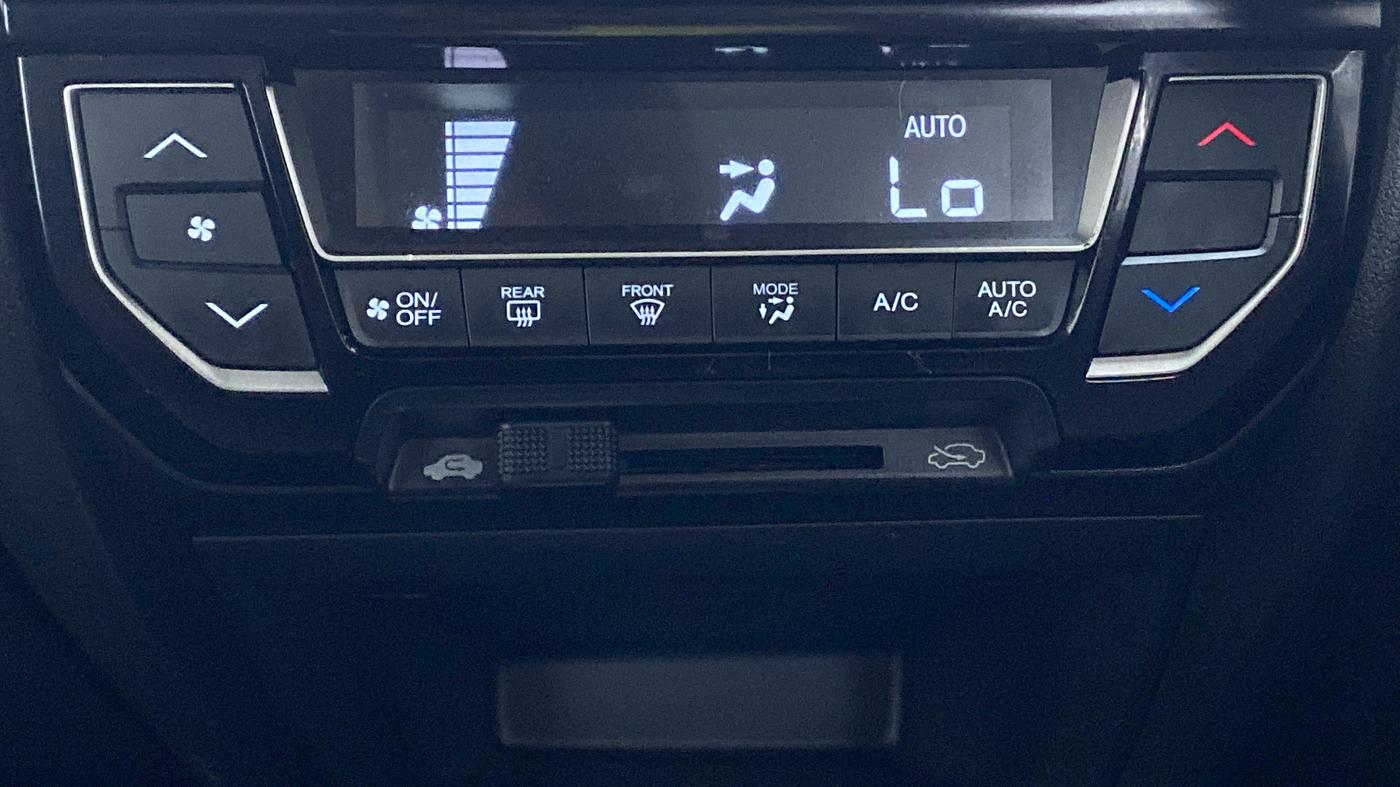 2018 Honda BR-V 1.5 i-VTEC V CVT, Petrol, Automatic, 77,245 km, Automatic Climate Control