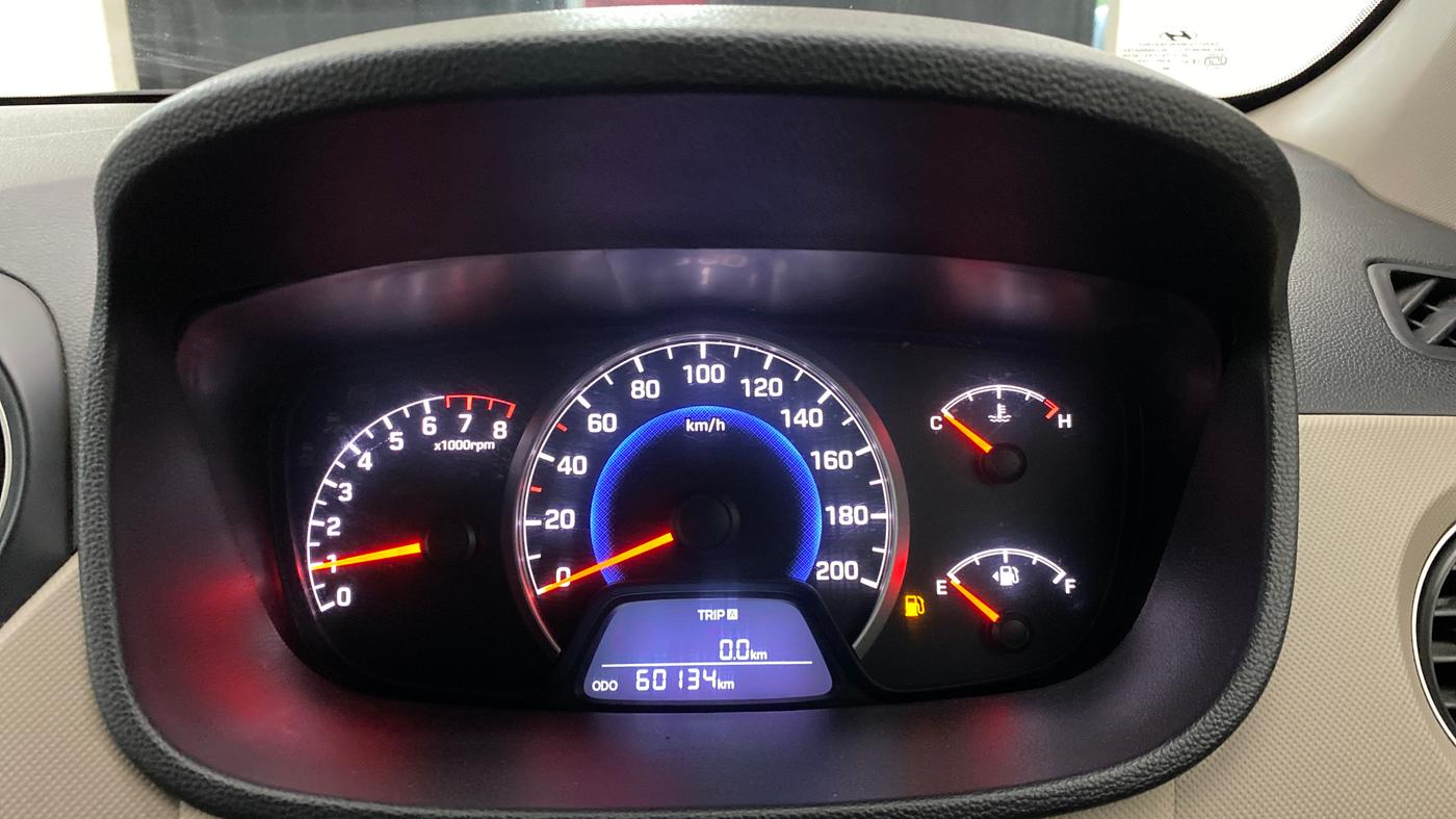 2015 Hyundai Grand i10 SPORTZ 1.2 KAPPA VTVT, Petrol, Manual, 60,125 km, Odometer Image