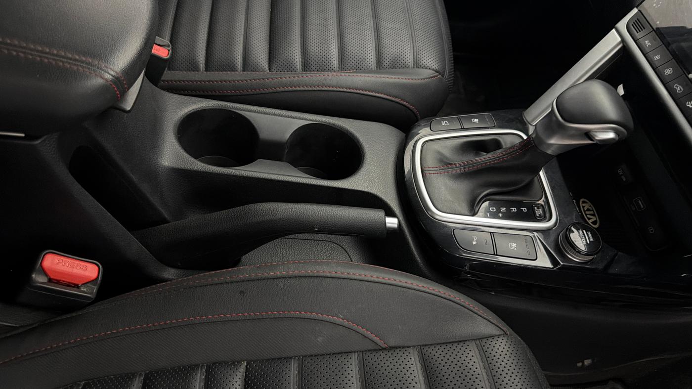 2020 KIA SELTOS GTX PLUS DCT 1.4 PETROL, Petrol, Automatic, 31,623 km, Gear Lever