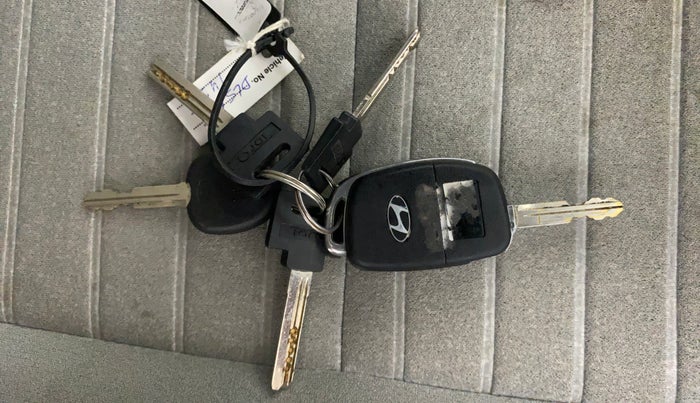 2023 Hyundai GRAND I10 NIOS SPORTZ 1.2 KAPPA VTVT, Petrol, Manual, 23,046 km, Key Close Up