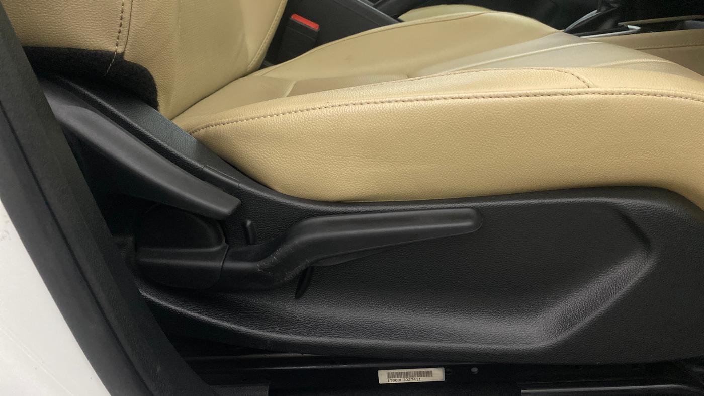 2023 Honda City 1.5L I-VTEC ZX CVT, Petrol, Automatic, 28,115 km, Driver Side Adjustment Panel