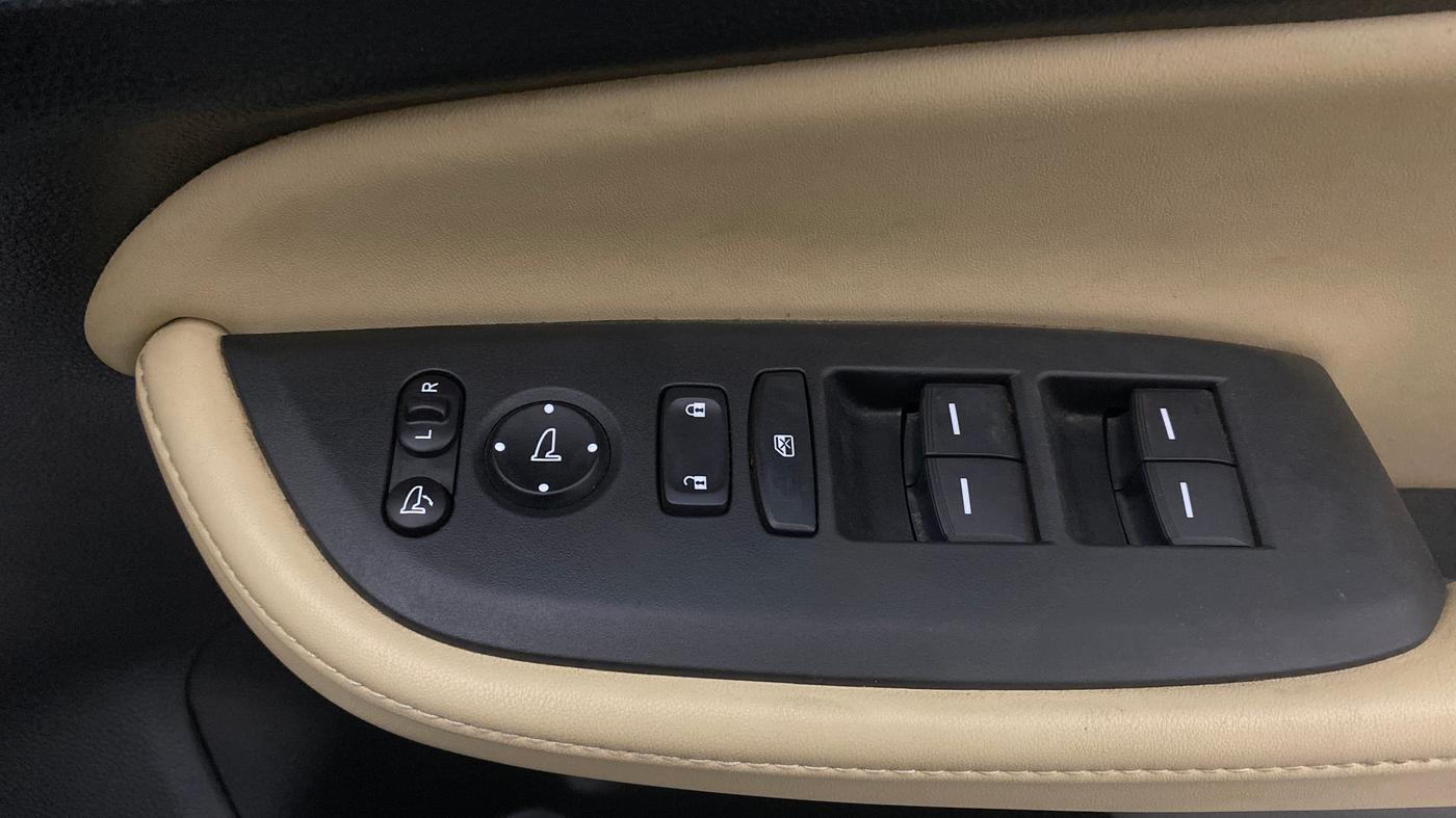 2023 Honda City 1.5L I-VTEC ZX CVT, Petrol, Automatic, 28,115 km, Driver Side Door Panels Control