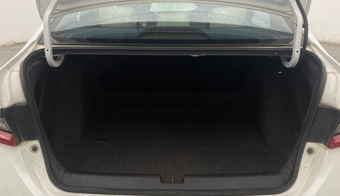 2023 Honda City 1.5L I-VTEC ZX CVT, Petrol, Automatic, 28,082 km, Boot Inside