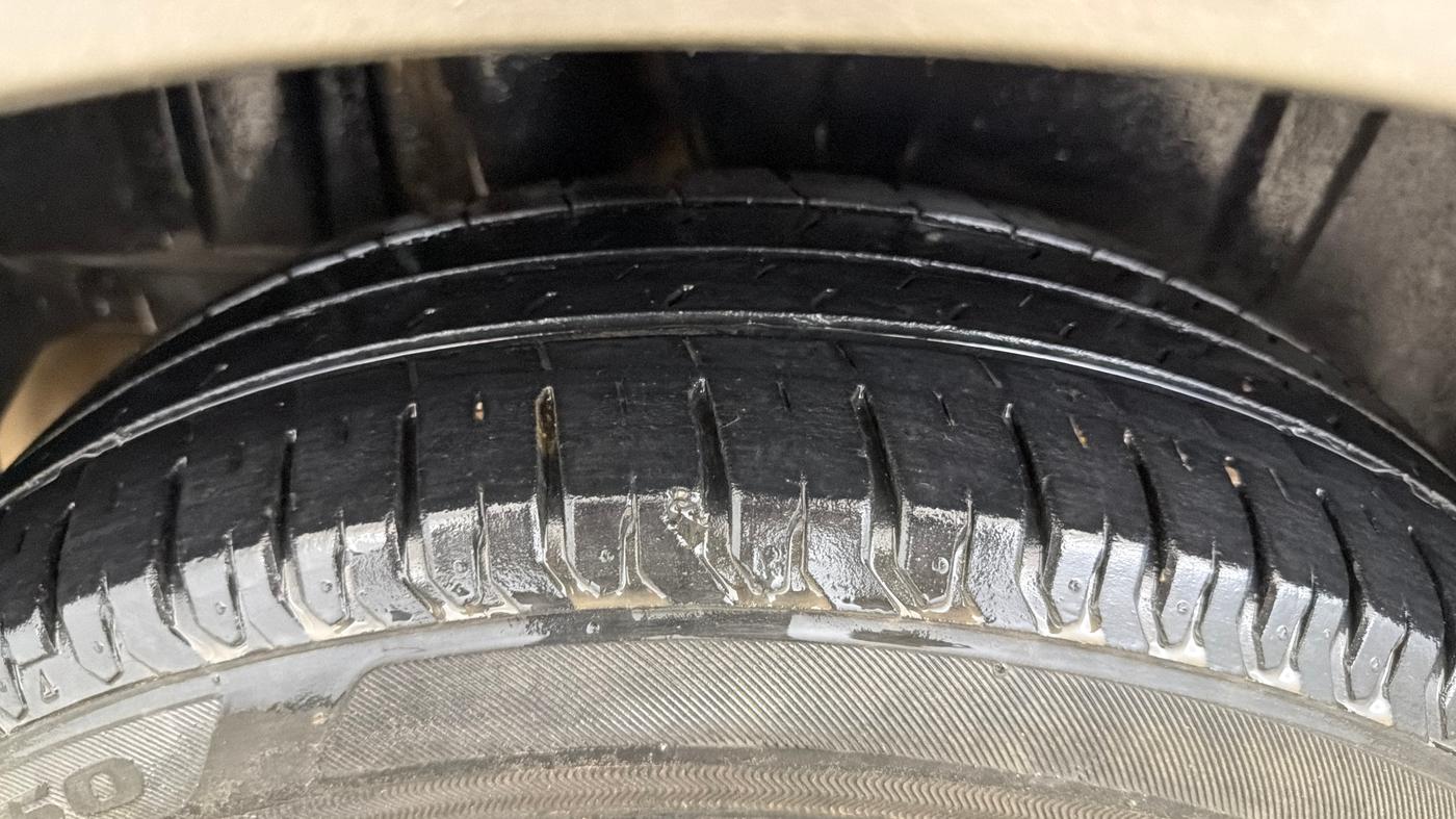 2021 Maruti Ertiga VXI CNG, CNG, Manual, 79,979 km, Right Rear Tyre Tread