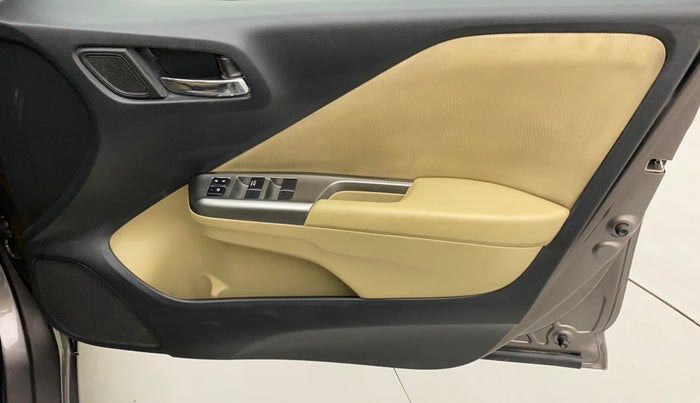 2015 Honda City 1.5L I-VTEC V MT, Petrol, Manual, 92,720 km, Driver Side Door Panels Control