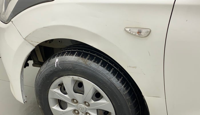 2016 Hyundai Elite i20 MAGNA 1.2, Petrol, Manual, 29,951 km, Left fender - Slightly dented