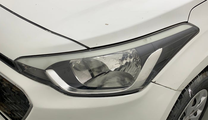2016 Hyundai Elite i20 MAGNA 1.2, Petrol, Manual, 29,951 km, Left headlight - Minor scratches