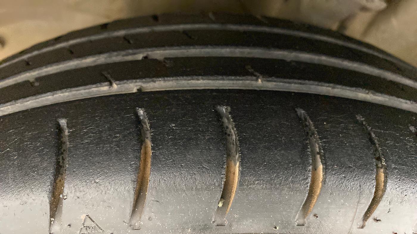 2012 Maruti Alto LXI, Petrol, Manual, 1,00,100 km, Left Front Tyre Tread