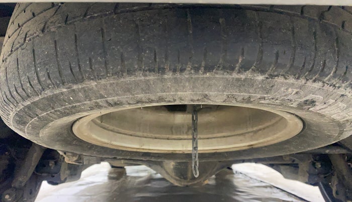 2015 Toyota Innova 2.5 VX 8 STR, Diesel, Manual, 1,02,630 km, Spare Tyre