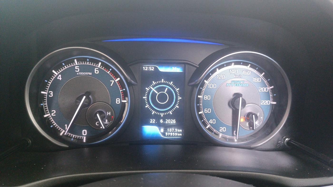 2021 Maruti XL6 ALPHA MT, Petrol, Manual, 57,558 km, Odometer Image