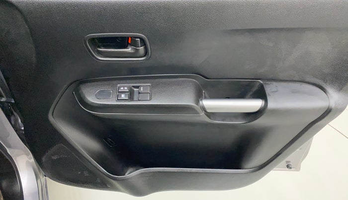 2022 Maruti IGNIS SIGMA 1.2, Petrol, Manual, 4,108 km, Driver Side Door Panels Control