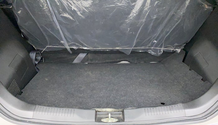 2022 Maruti IGNIS SIGMA 1.2, Petrol, Manual, 4,108 km, Boot Inside