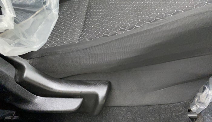 2022 Maruti IGNIS SIGMA 1.2, Petrol, Manual, 4,108 km, Driver Side Adjustment Panel