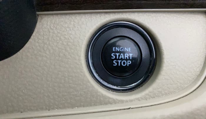 2016 Maruti Swift Dzire ZDI, Diesel, Manual, 54,915 km, Keyless Start/ Stop Button