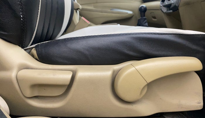 2012 Honda City 1.5L I-VTEC V MT, CNG, Manual, 89,046 km, Driver Side Adjustment Panel