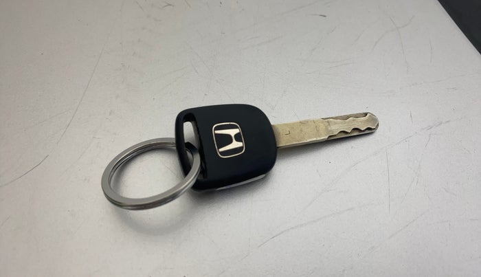 2012 Honda City 1.5L I-VTEC V MT, CNG, Manual, 89,046 km, Key Close Up