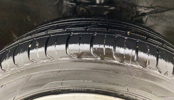 2019 Maruti Alto K10 VXI AMT, Petrol, Automatic, 54,852 km, Right Front Tyre Tread