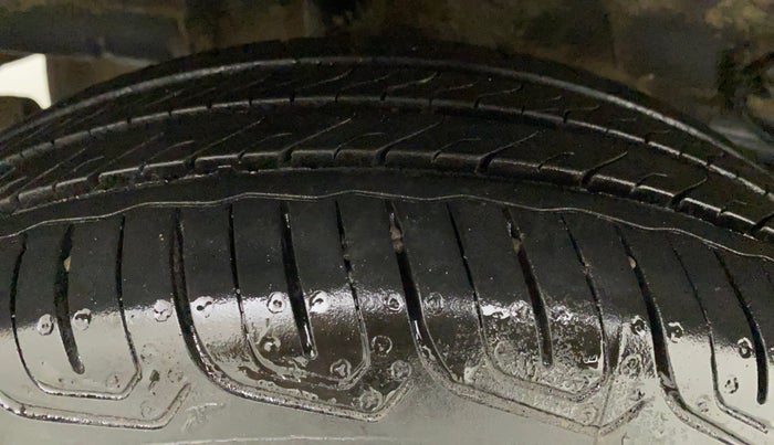 2022 Tata Tiago XZ PLUS CNG, CNG, Manual, 23,096 km, Right Rear Tyre Tread
