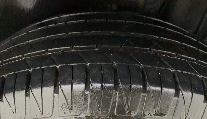 2022 Toyota URBAN CRUISER HIGH GRADE MT, Petrol, Manual, 33,534 km, Left Rear Tyre Tread