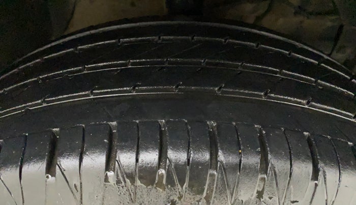 2022 Toyota URBAN CRUISER HIGH GRADE MT, Petrol, Manual, 33,534 km, Right Front Tyre Tread