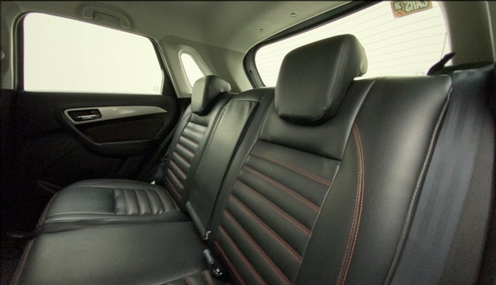 2022 Toyota URBAN CRUISER HIGH GRADE MT, Petrol, Manual, 33,534 km, Right Side Rear Door Cabin