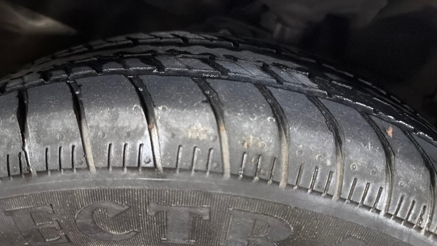 2021 Maruti Celerio ZXI AMT, Petrol, Automatic, 58,737 km, Right Front Tyre Tread