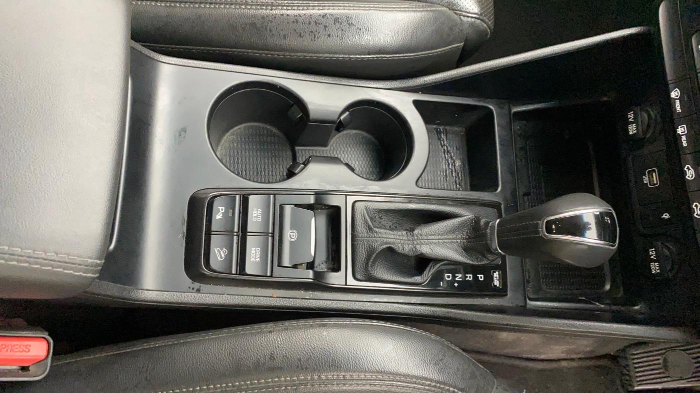 2021 Hyundai Tucson GLS 2WD AT PETROL, Petrol, Automatic, 52,291 km, Gear Lever