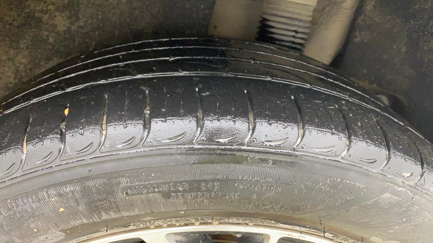 2021 Hyundai Tucson GLS 2WD AT PETROL, Petrol, Automatic, 52,291 km, Left Rear Tyre Tread