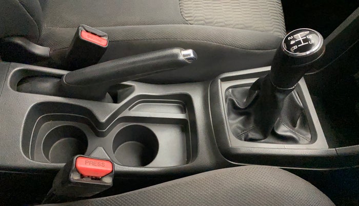 2016 Maruti Vitara Brezza VDI, Diesel, Manual, 86,670 km, Gear Lever